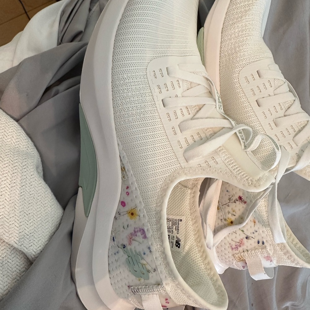 New Balance White and Floral Women's Sneakers